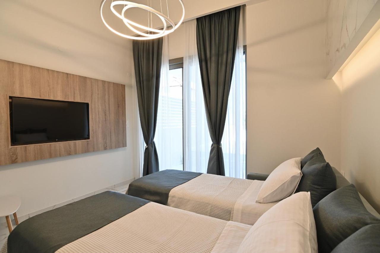 Rihios Hotel スタブロス エクステリア 写真